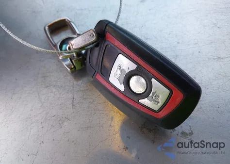 2012 BMW 328I из США, поврежденный, VIN WBA3A5C51CF259321